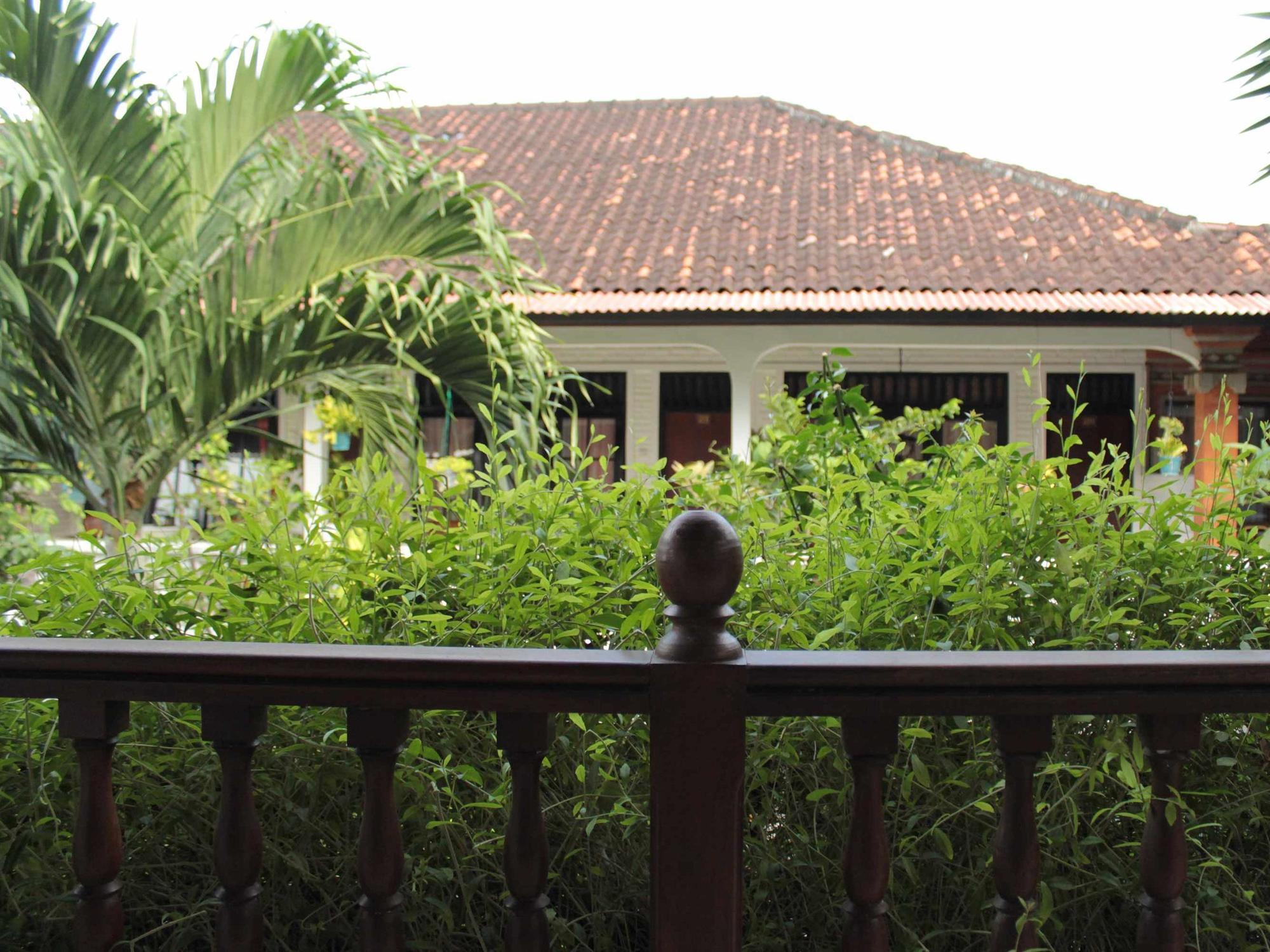 OYO 1930 Ananda Beach Hotel Sanur Exterior foto